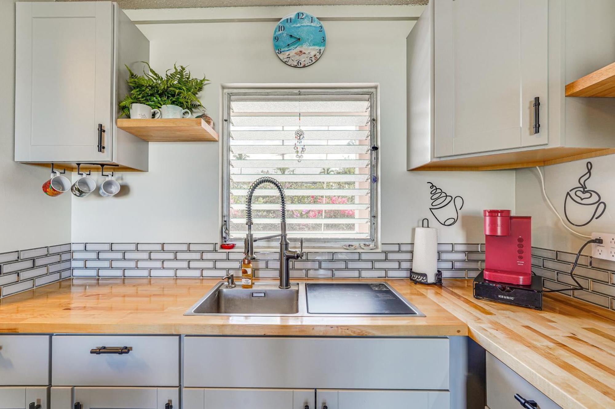 Kailua-Kona Condo With Balcony Walk To The Beach! المظهر الخارجي الصورة