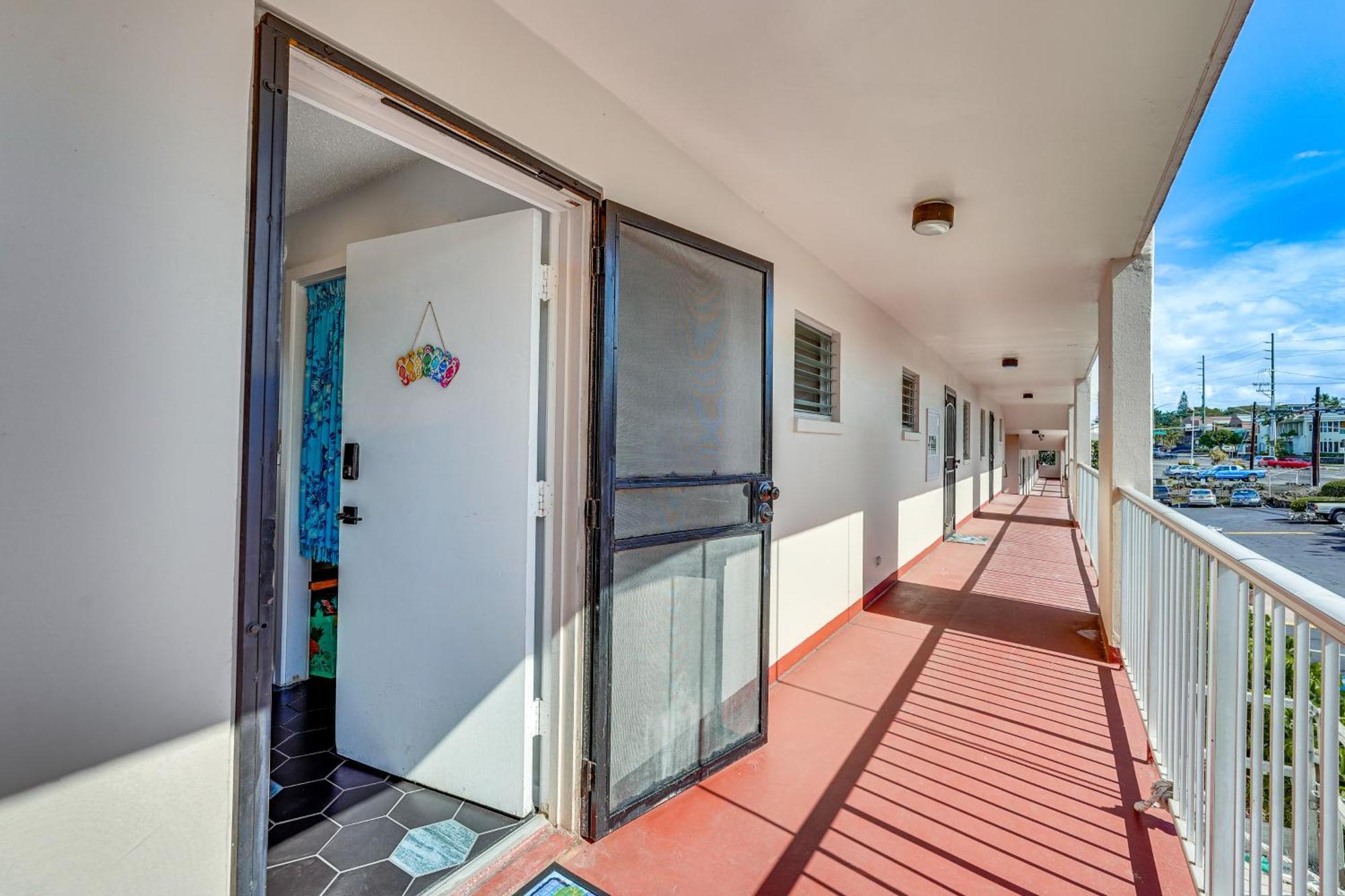 Kailua-Kona Condo With Balcony Walk To The Beach! المظهر الخارجي الصورة
