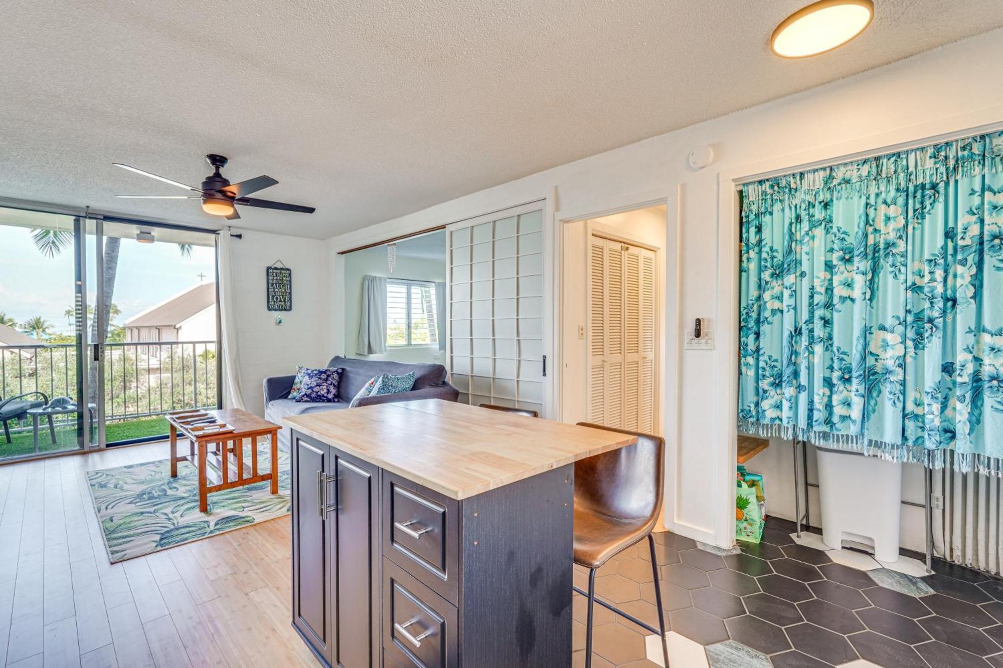 Kailua-Kona Condo With Balcony Walk To The Beach! المظهر الخارجي الصورة